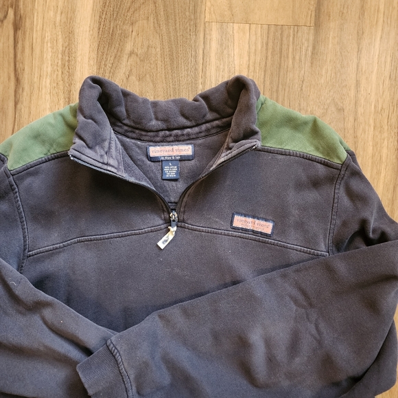 Lot of (4) Large Vineyard Vines Shep Shirts. 2 minor flaws (see pictures). - Picture 13 of 15